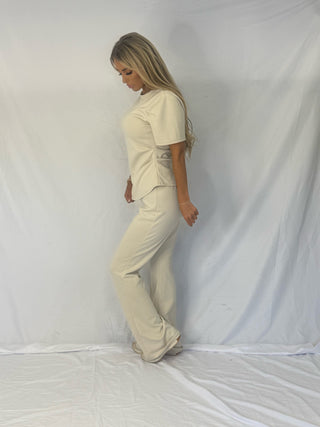 The Halo Lounge Set Cream