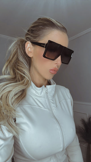 Block bad vibes sunglasses (Black)