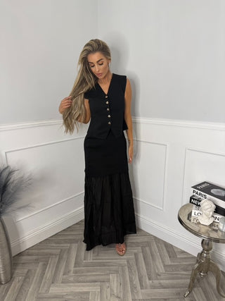 Dusk & Dream knit waistcoat & maxi skirt set (Black)